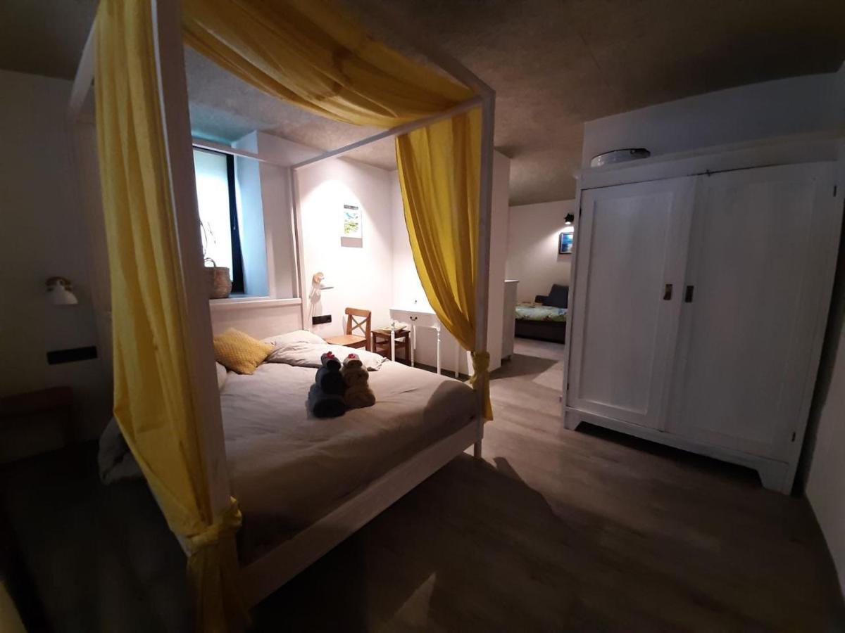 Haus Fels Bed & Breakfast Sluderno Dış mekan fotoğraf